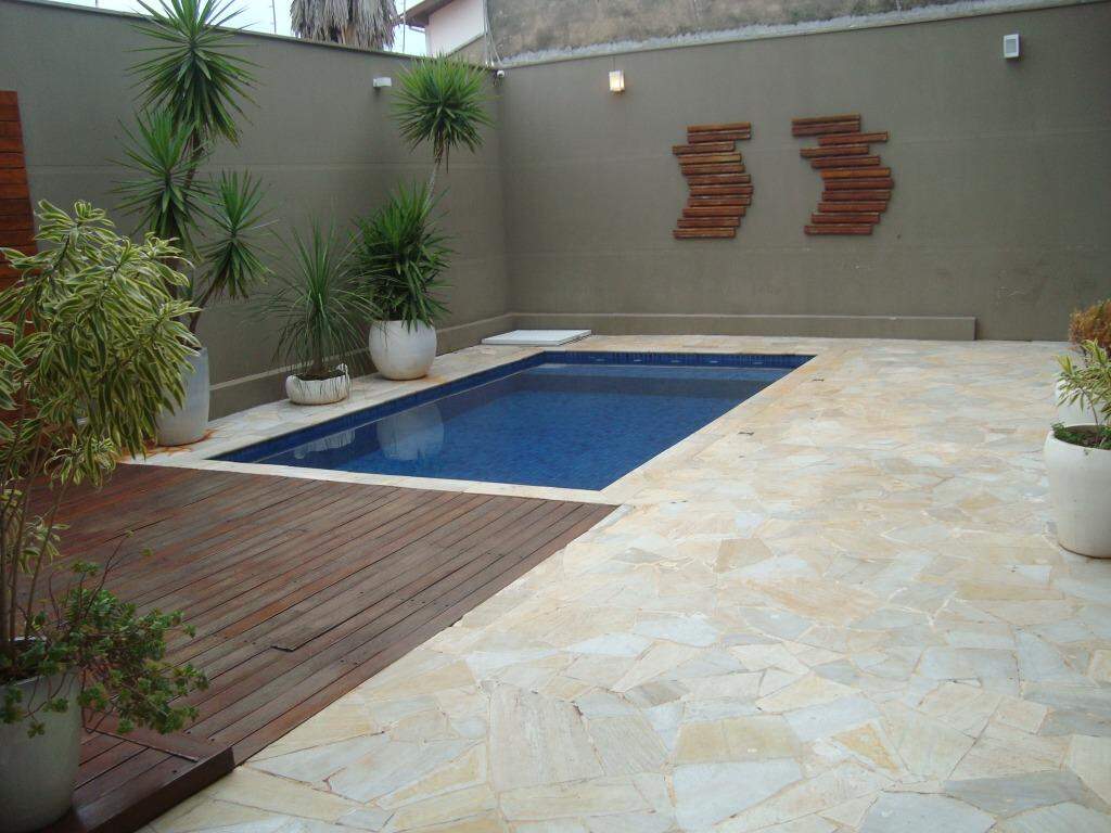 Casa à venda no Parque Santa Cecília: 
