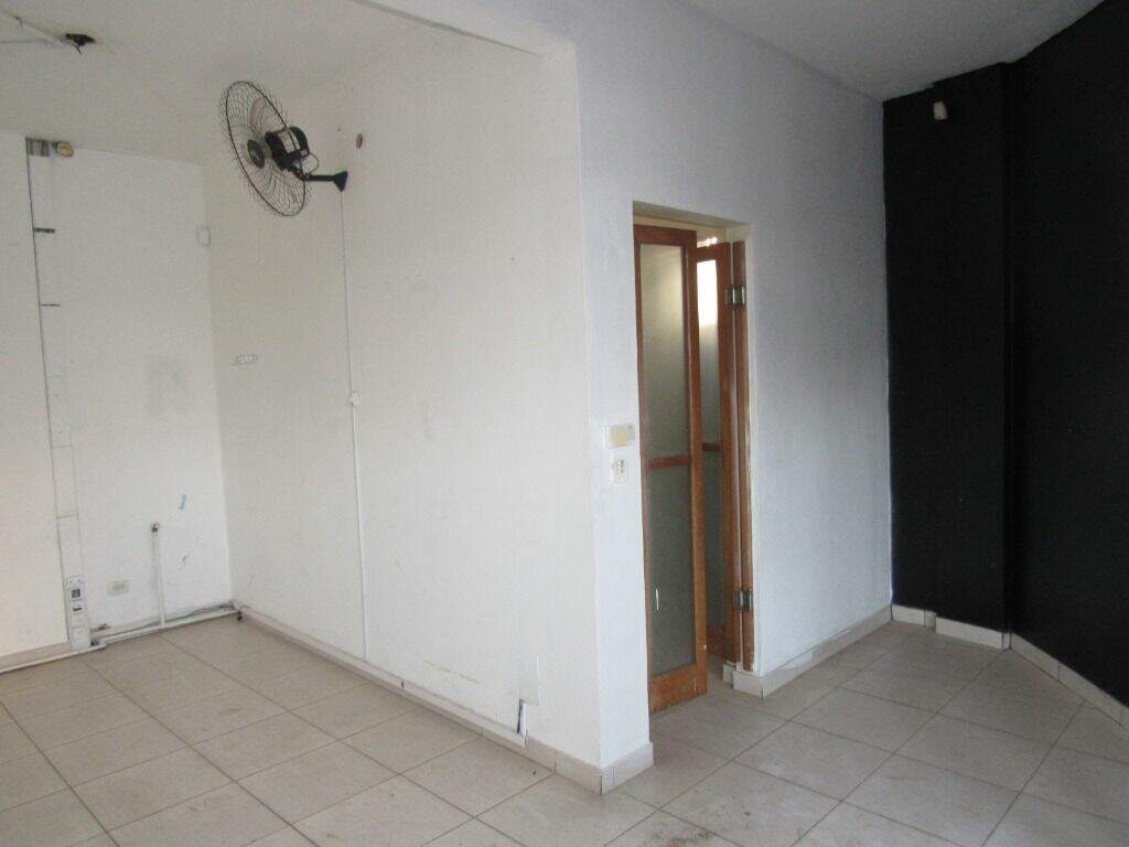 Salão para aluguel no Centro: 