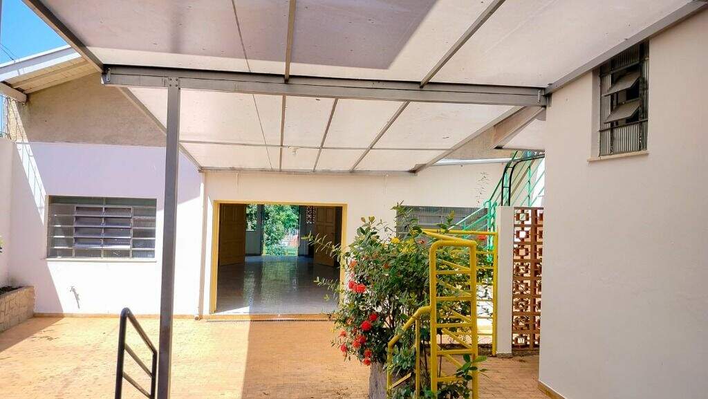 Casa à venda no Centro: 