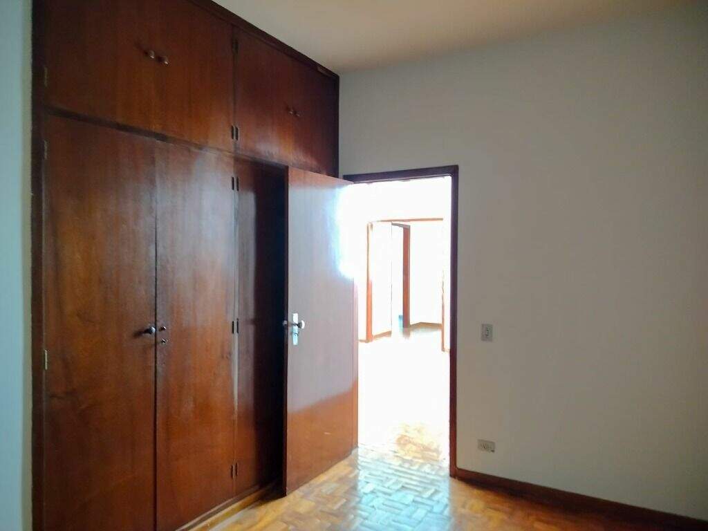 Casa à venda no Centro: 