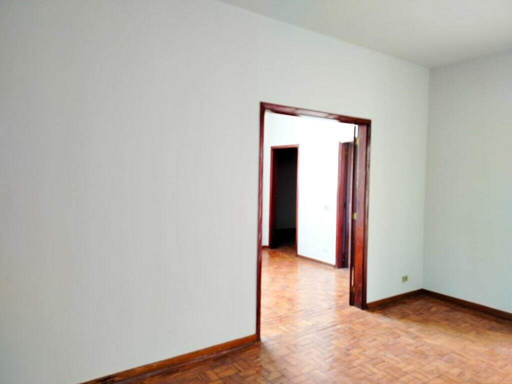 Casa à venda no Centro: 