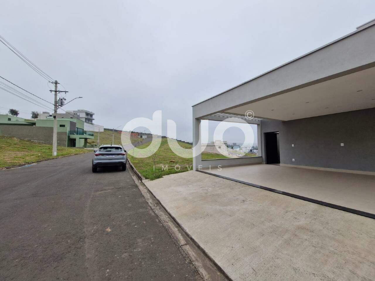 Casa em Condominío à venda no Jupiá: 