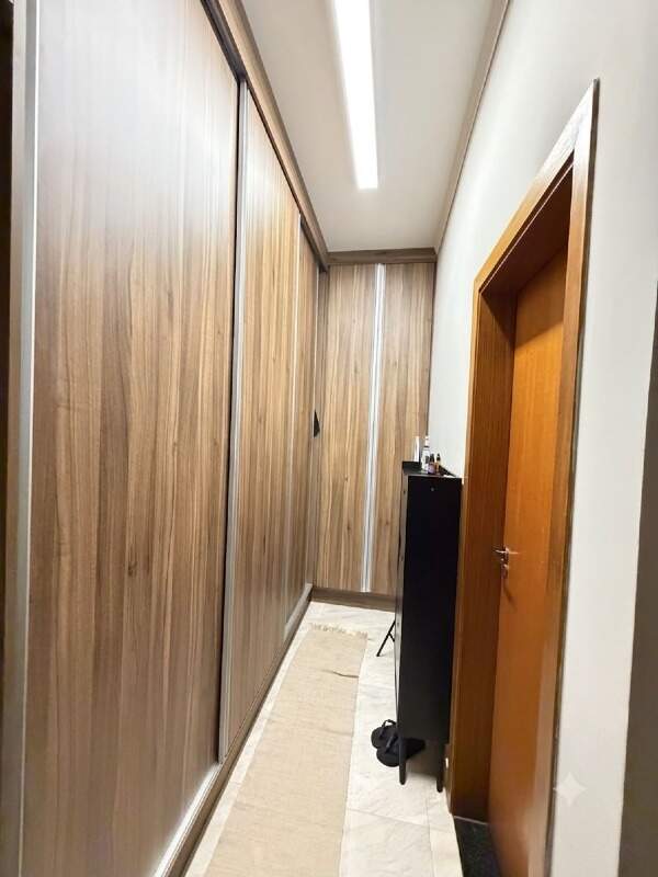 Casa em Condominío à venda no Santa Rosa: 