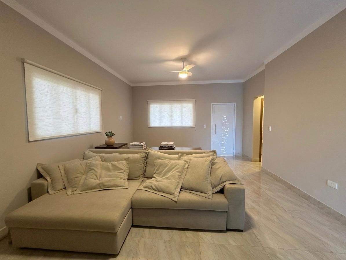 Casa em Condominío à venda no Santa Rosa: 