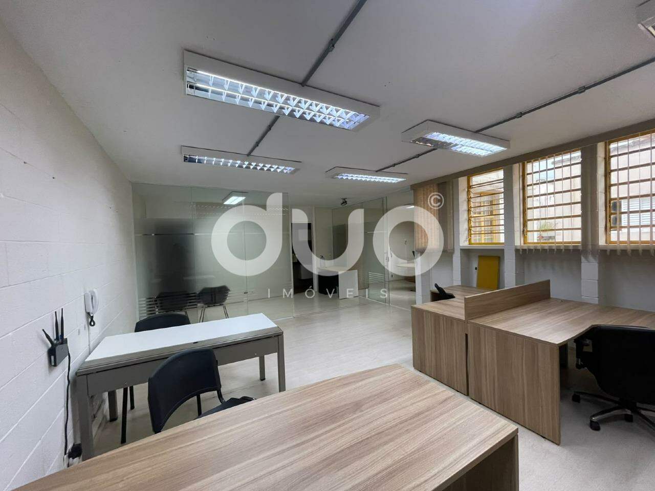 Sala para aluguel no Centro: 