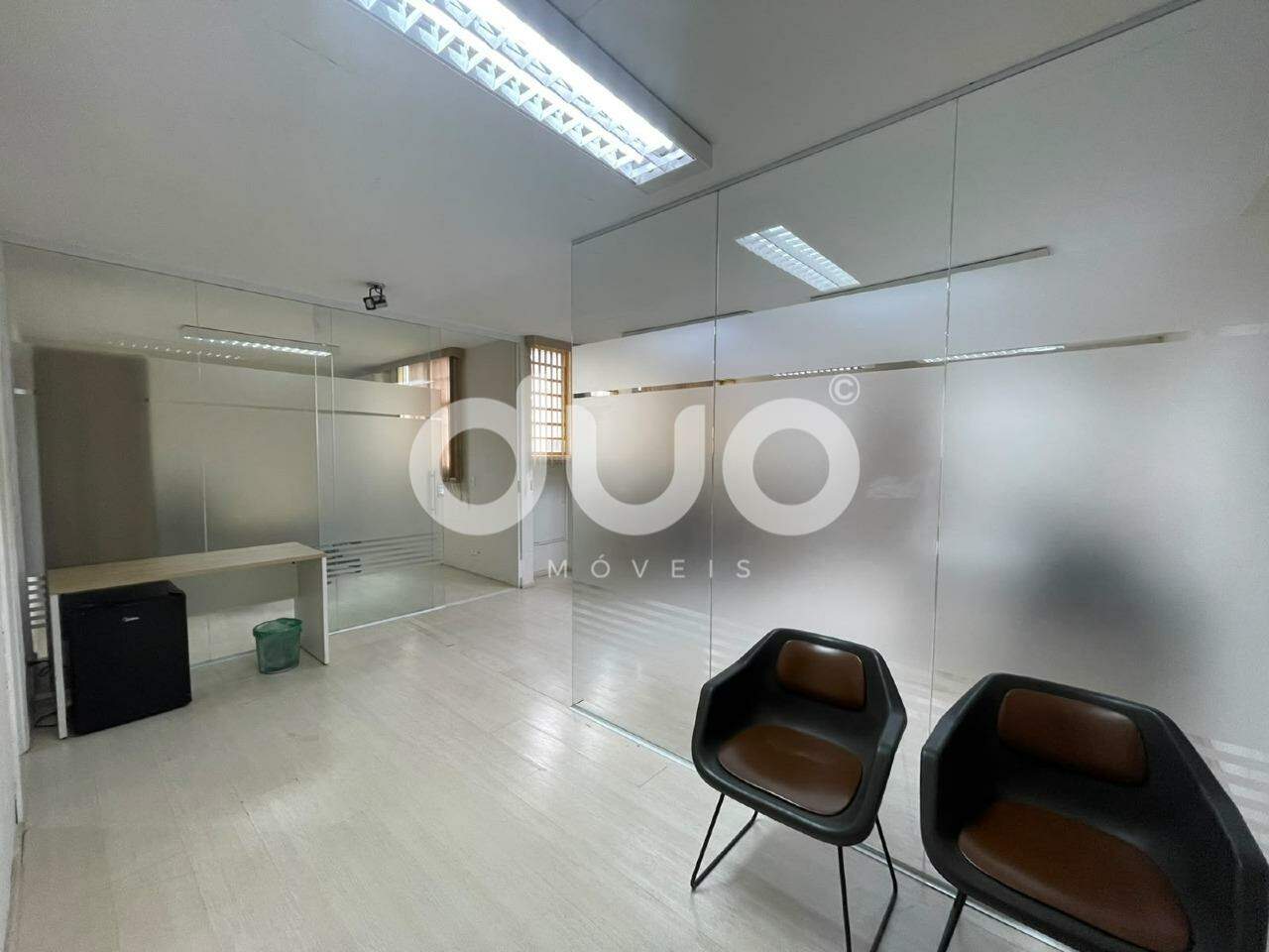 Sala para aluguel no Centro: 