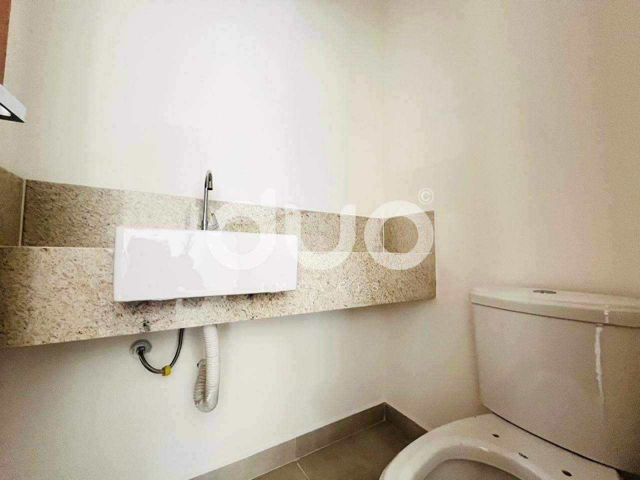 Casa em Condominío à venda no Reserva Jequitibá: 