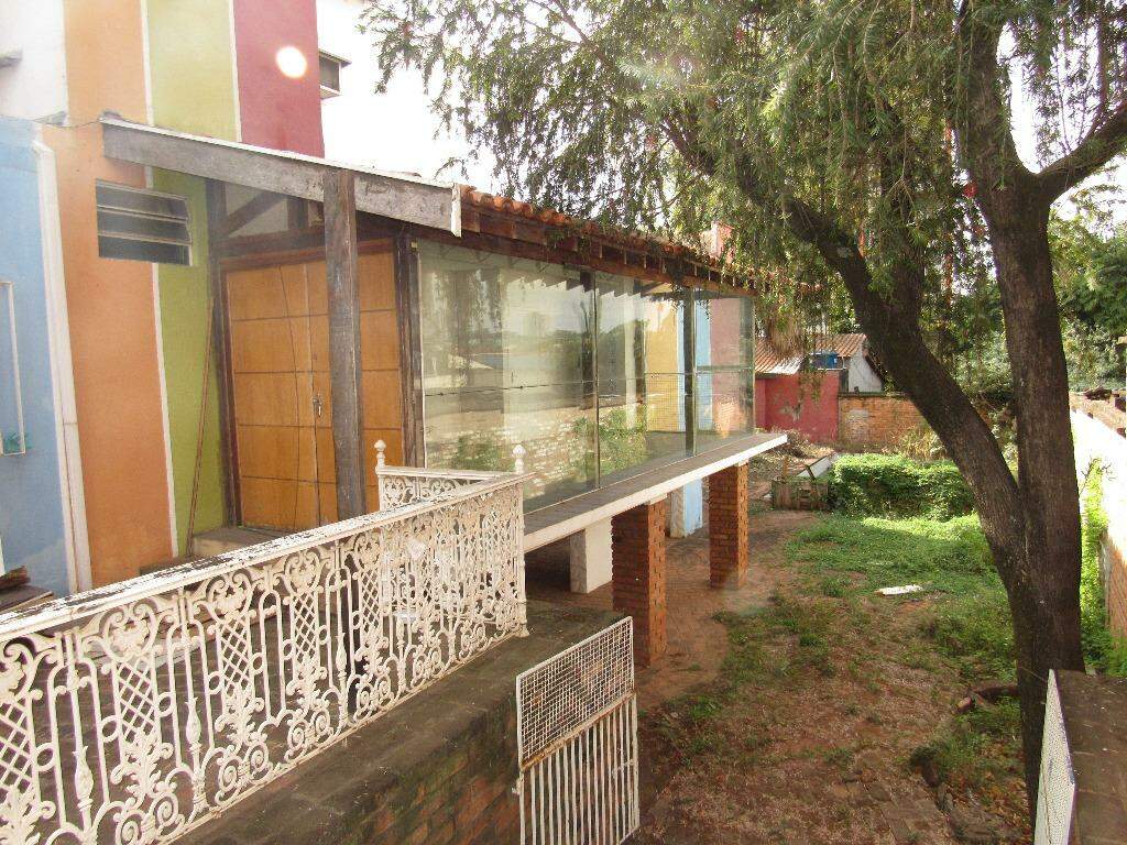 Casa à venda no Centro: 