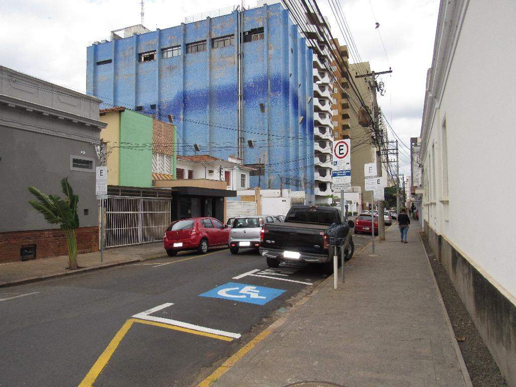 Casa à venda no Centro: 