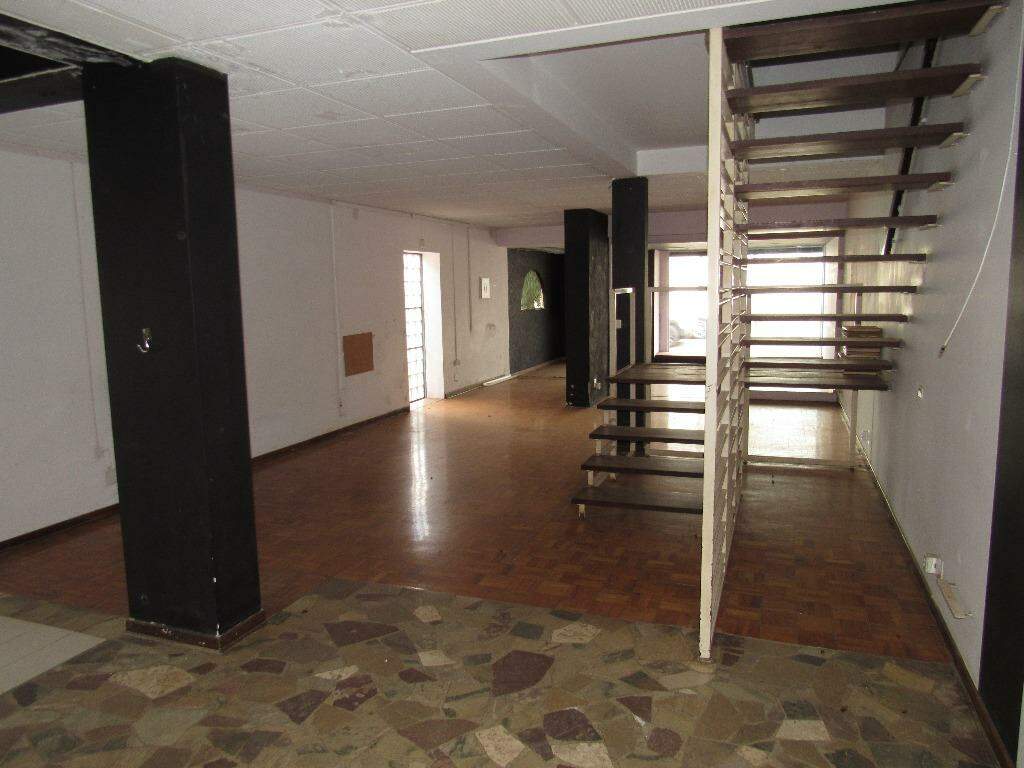 Casa à venda no Centro: 