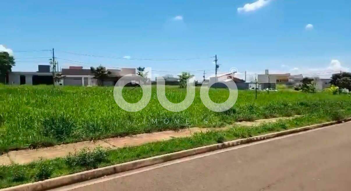 Terreno à venda no Jardim São Francisco: 