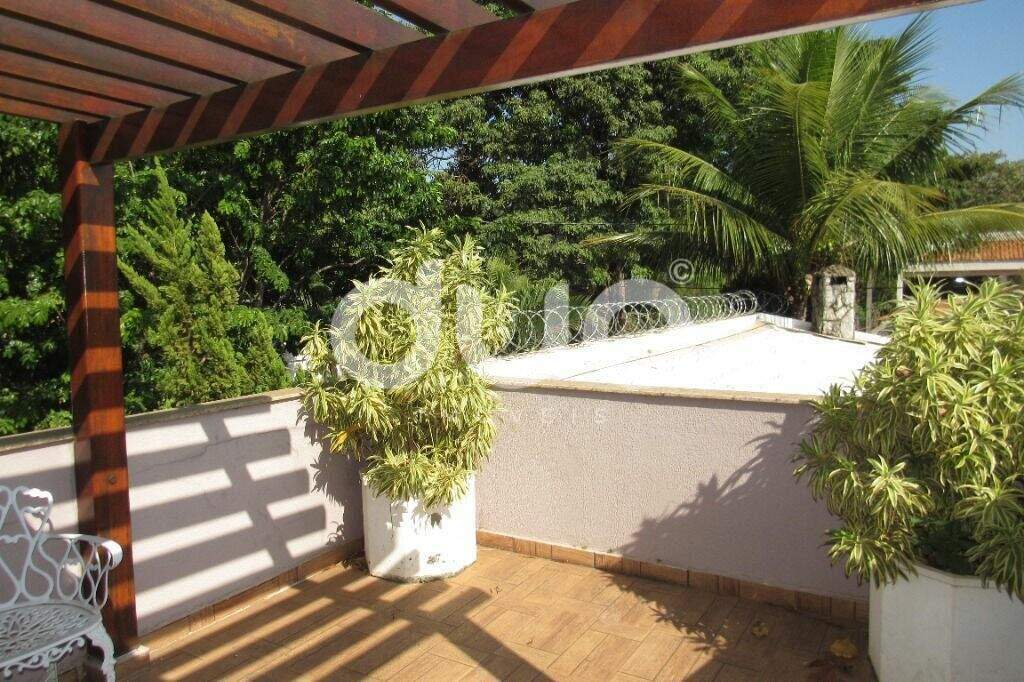 Casa, 2 quartos, 243 m² - Foto 34