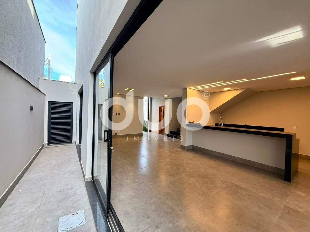 Casa em Condominío à venda no Condomínio Lazuli Club: 