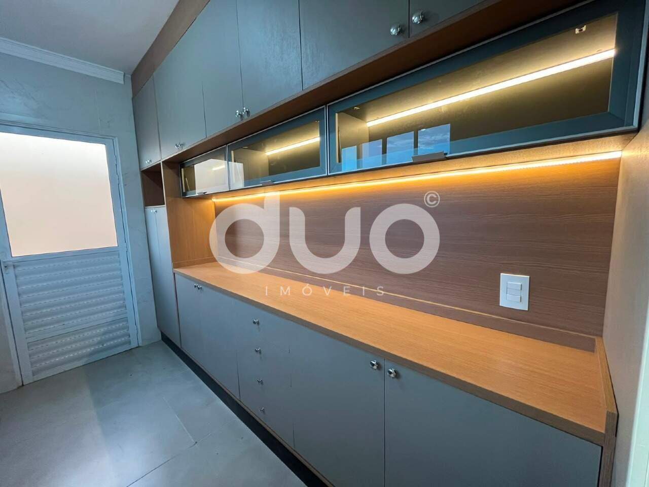 Casa em Condominío à venda no Cidade Judiciaria: 