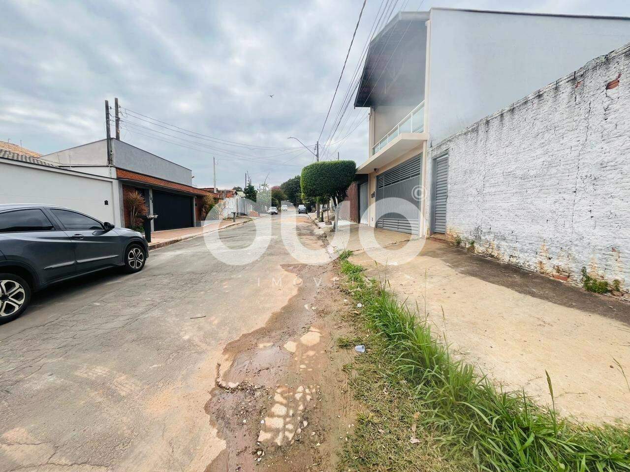 Terreno à venda no Santa Rosa Ipês: 
