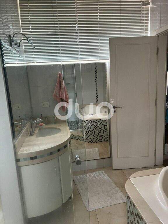 Casa, 3 quartos, 338 m² - Foto 35