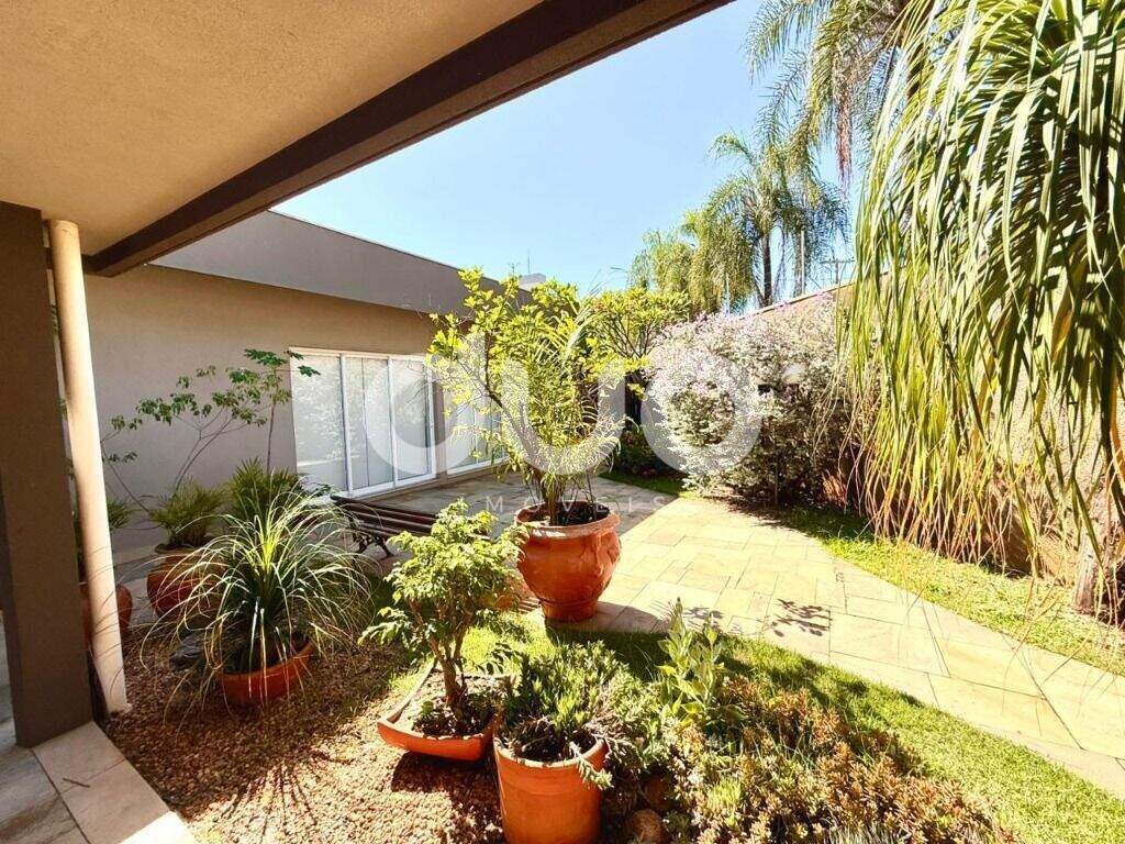 Casa, 6 quartos, 500 m² - Foto 2