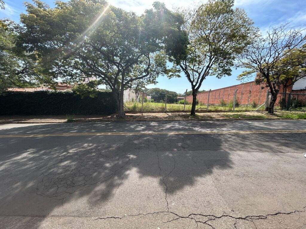 Terreno à venda no Vila Rezende: Terreno à venda, 470 m² por R$ 470.000 - Nova Piracicaba - Piracicaba/SP