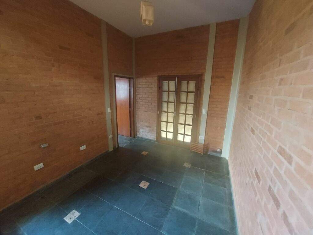 Casa para aluguel no Santa Rosa: 