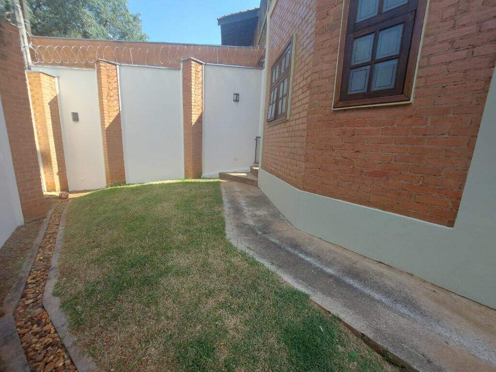 Casa para aluguel no Santa Rosa: 