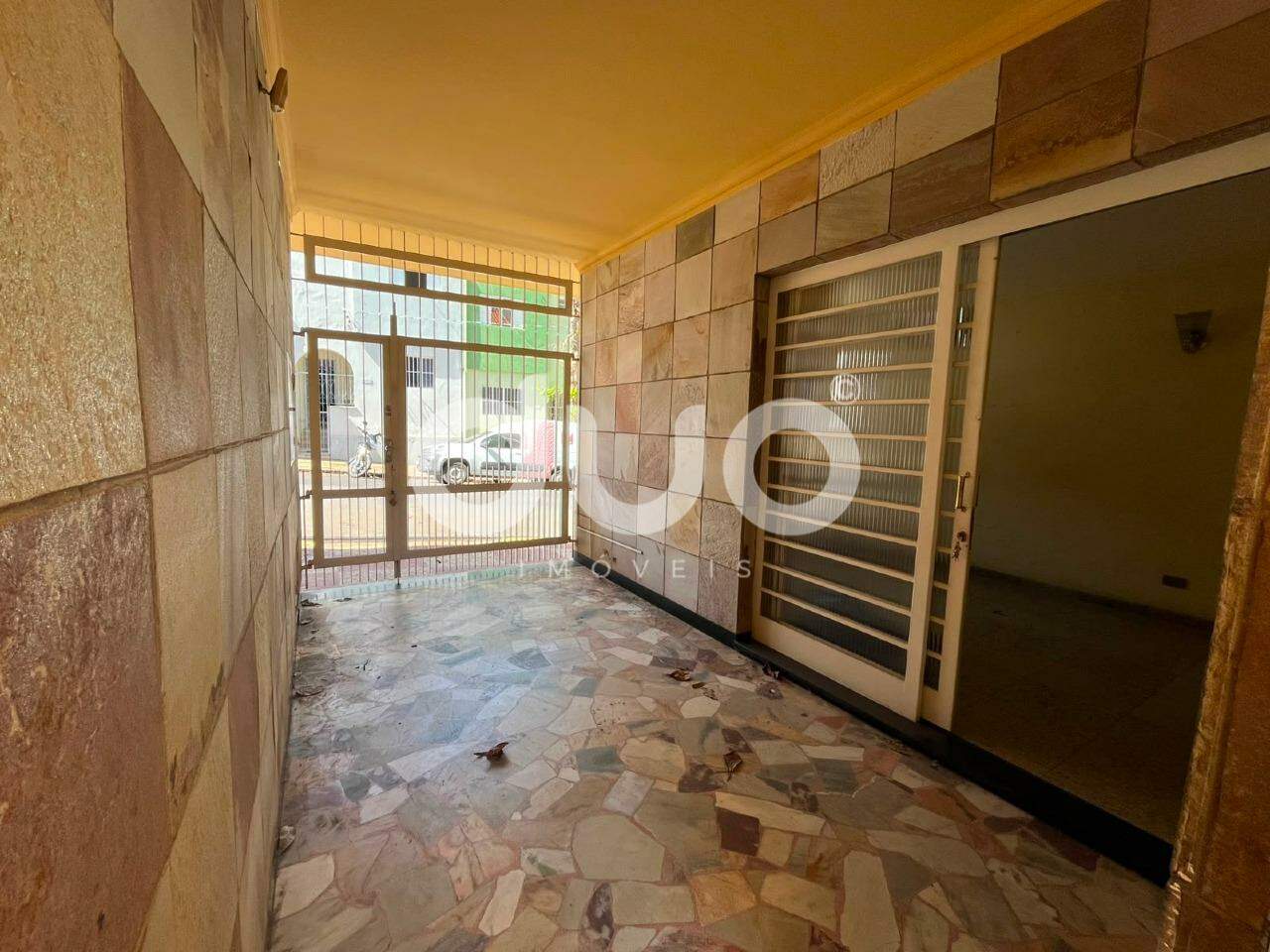 Casa, 3 quartos, 176 m² - Foto 1