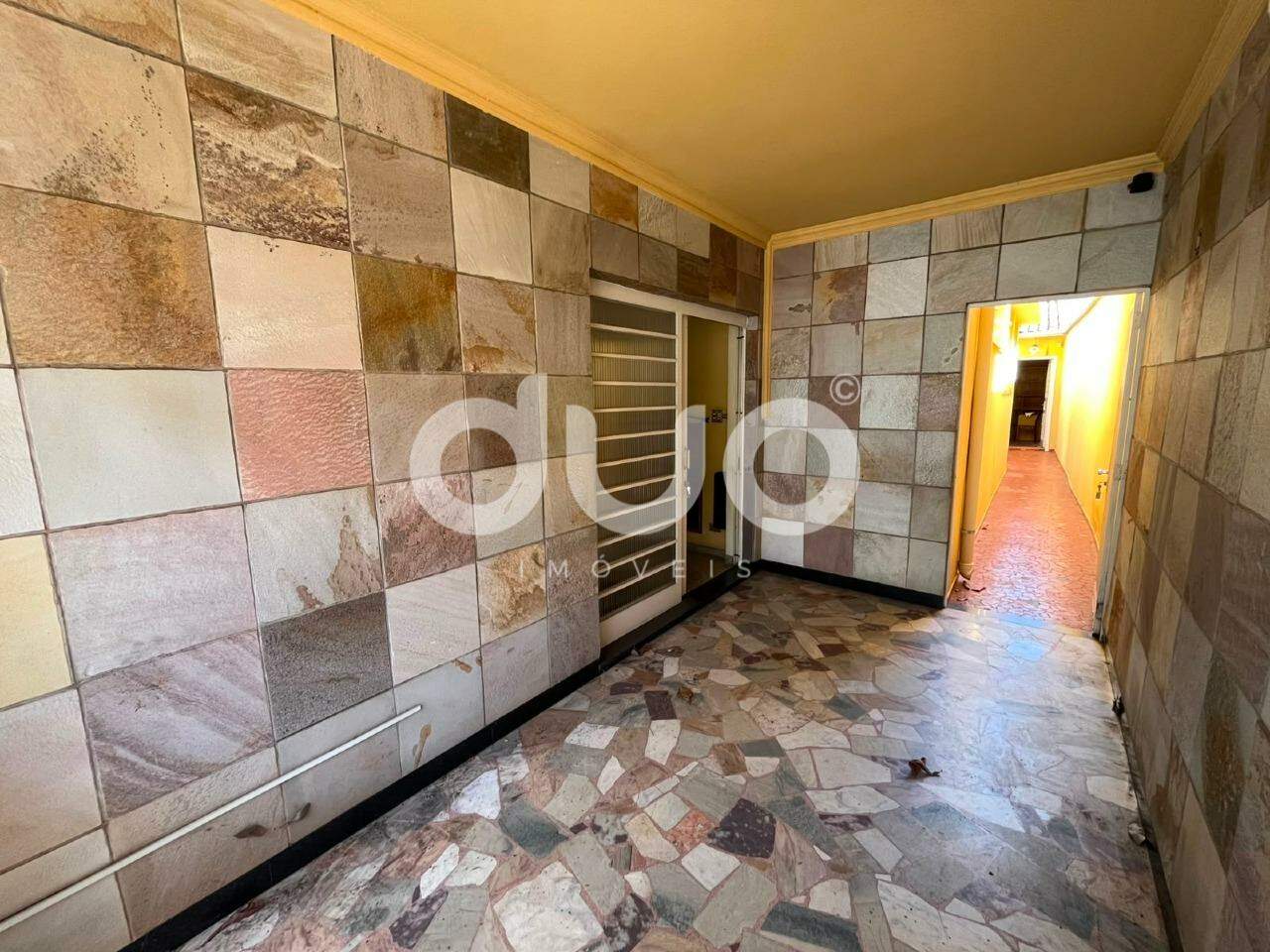 Casa, 3 quartos, 176 m² - Foto 2