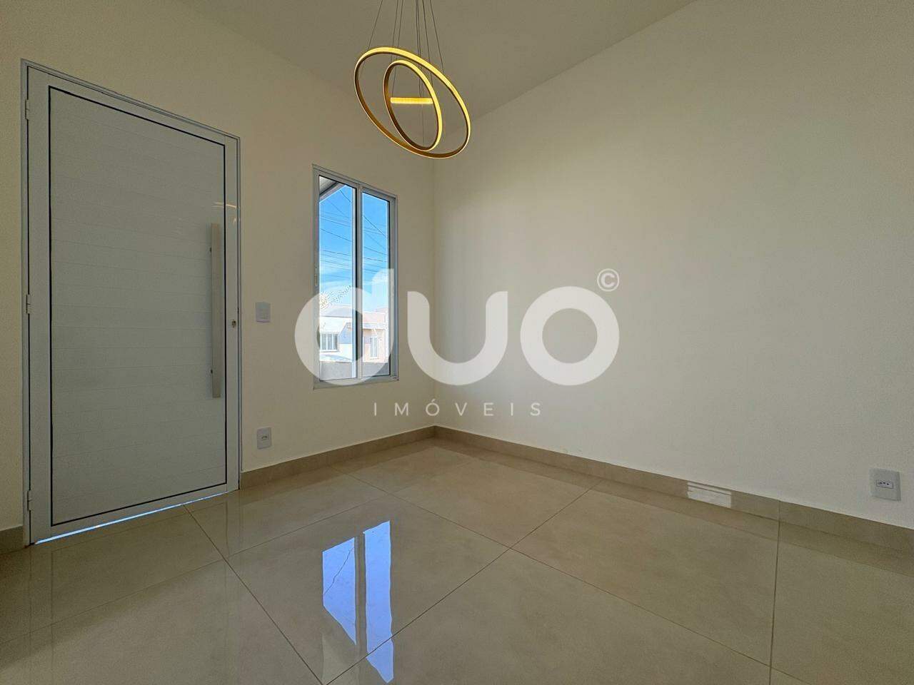 Casa em Condominío à venda no Cidade Judiciaria: 