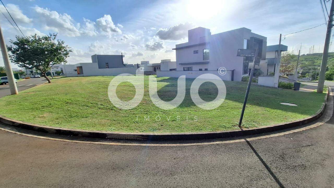 Terreno à venda no Loteamento Santa Rosa: 