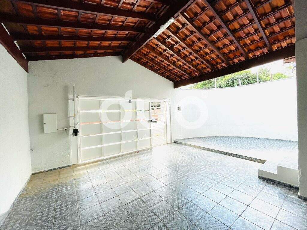 Casa, 3 quartos, 136 m² - Foto 1