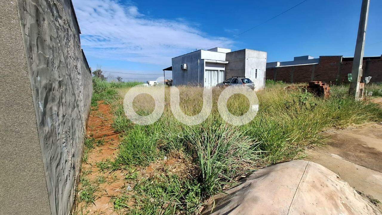 Terreno à venda no Taquaral: 