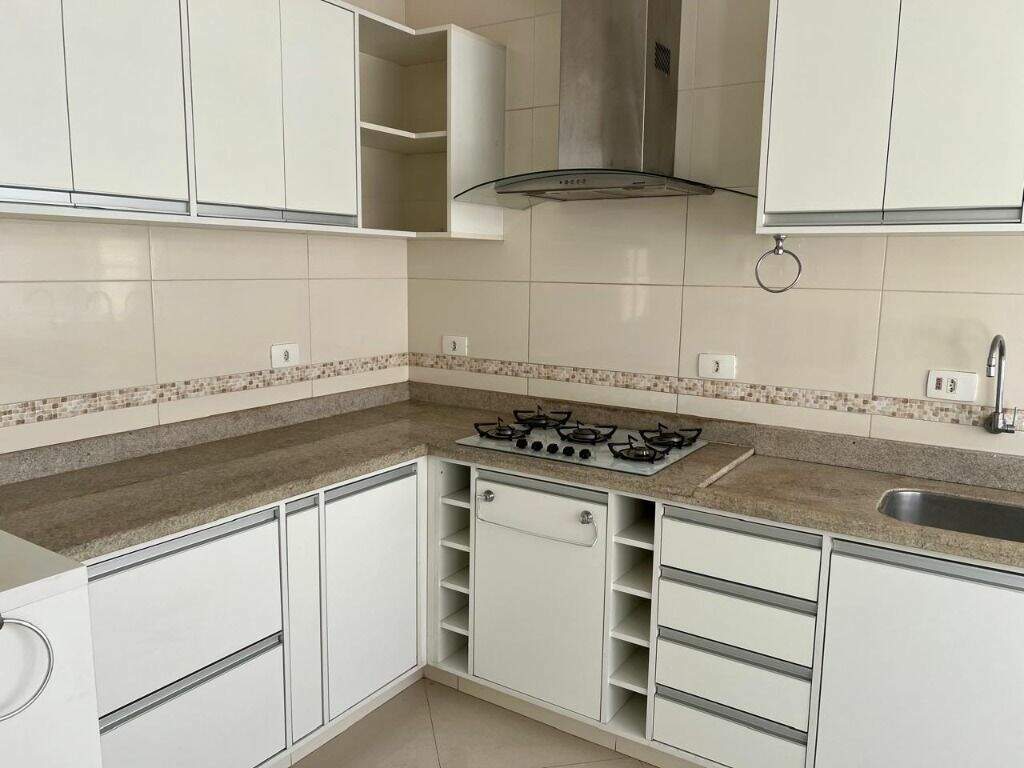Casa, 3 quartos, 300 m² - Foto 31
