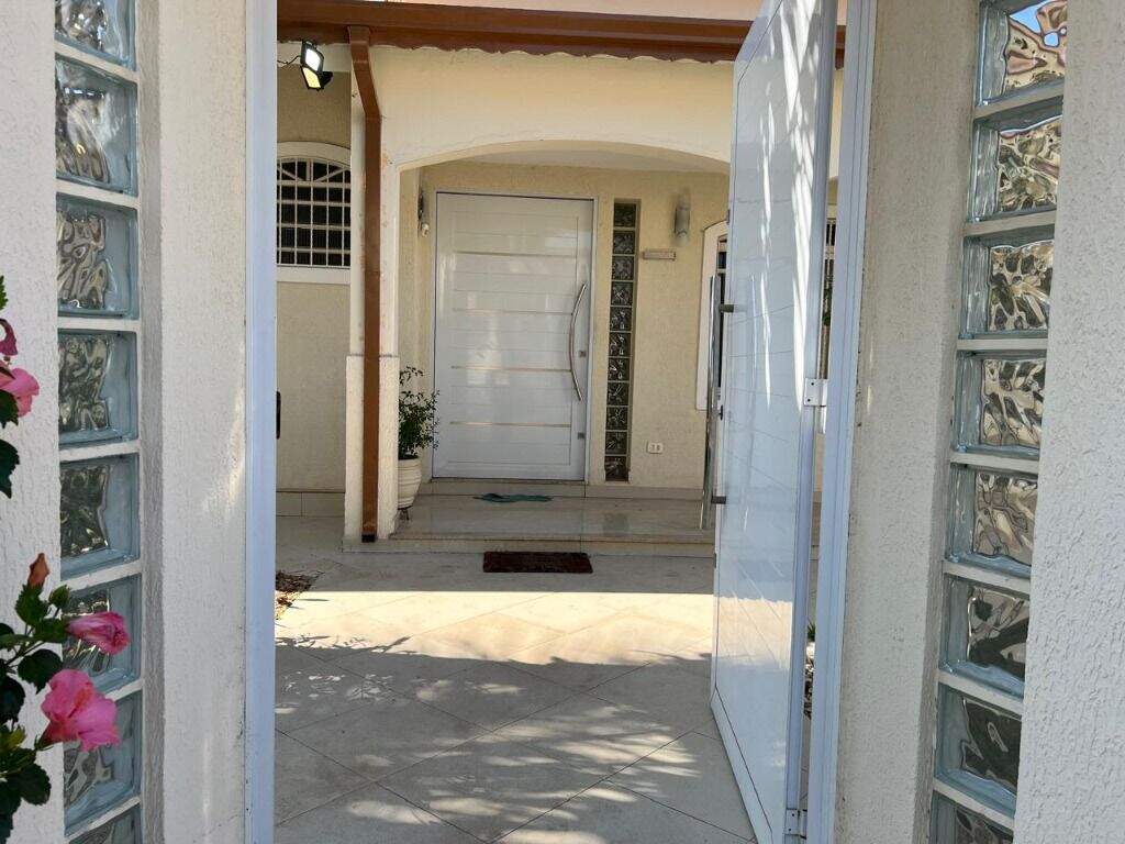 Casa, 3 quartos, 300 m² - Foto 2