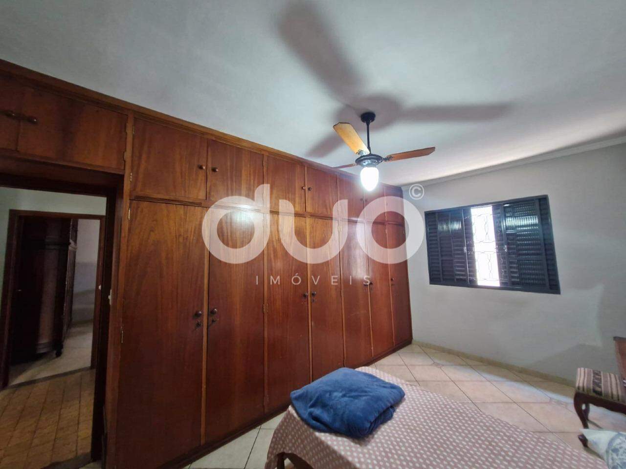 Casa, 5 quartos, 236 m² - Foto 8