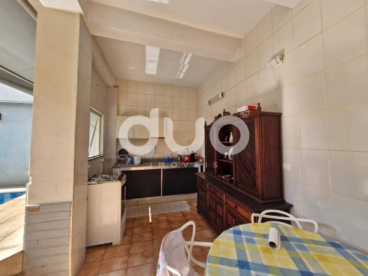 Casa, 5 quartos, 236 m² - Foto 22
