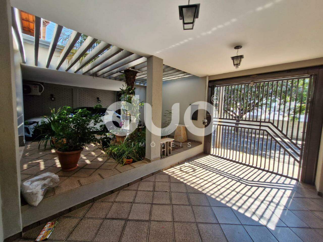 Casa, 5 quartos, 236 m² - Foto 3