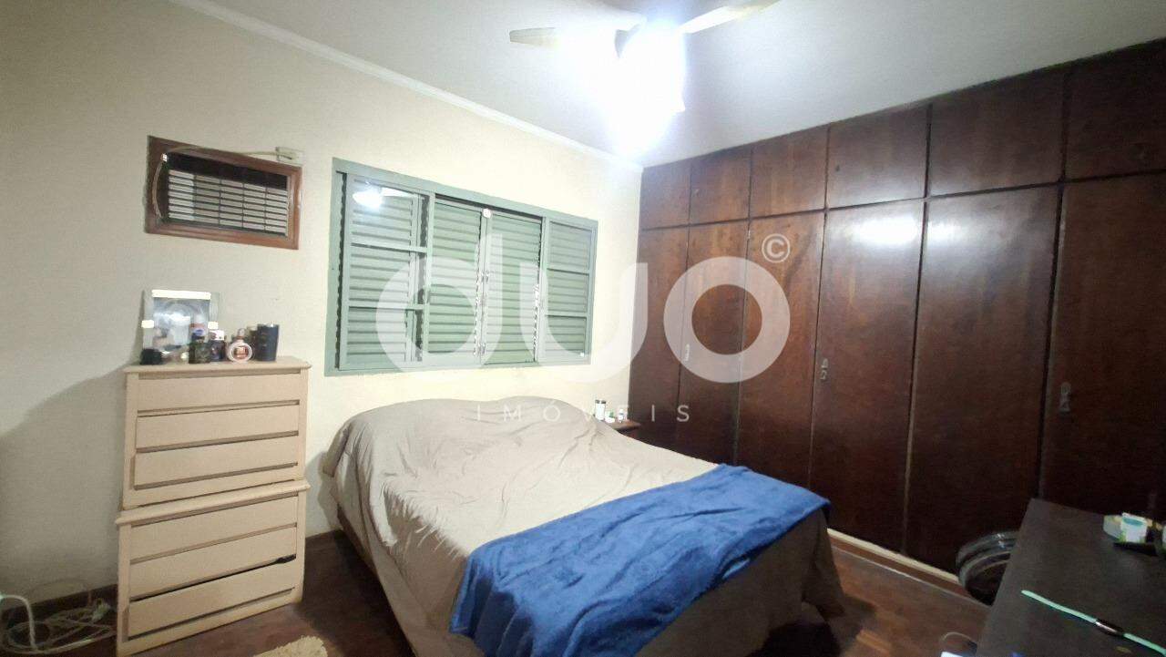 Sítio, 4 quartos, 2496 m² - Foto 13