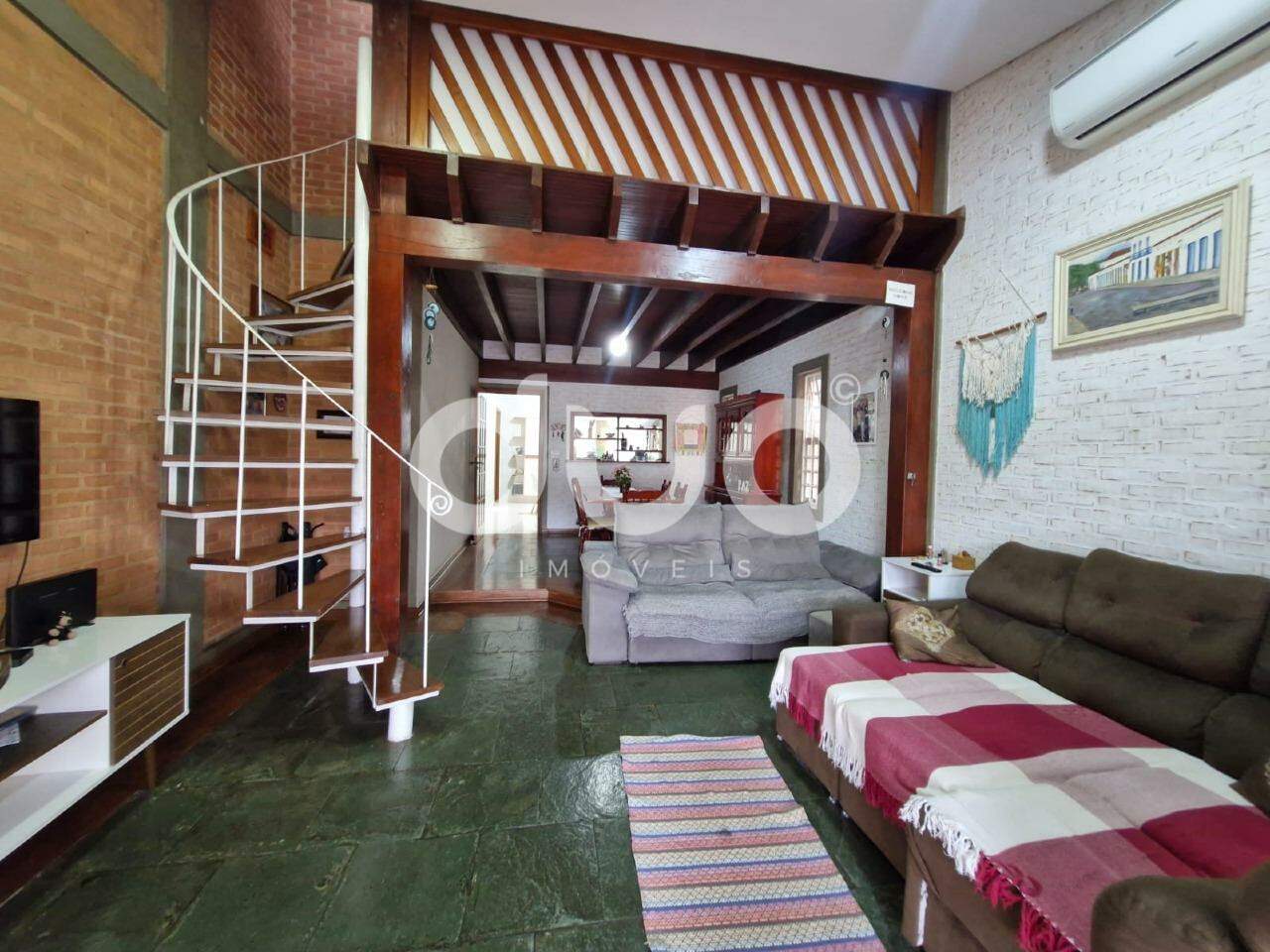 Casa à venda no Santa Cecília: 
