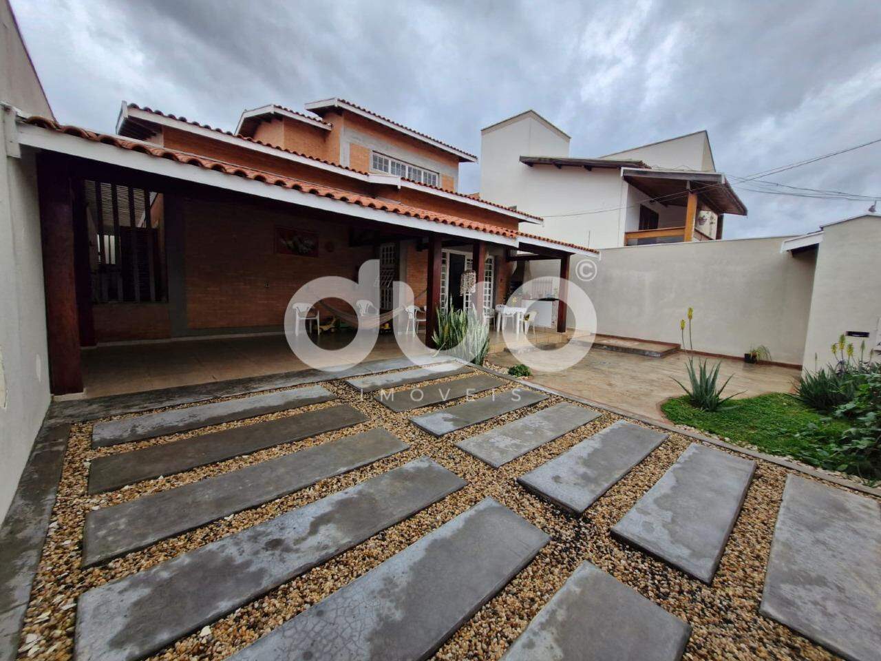 Casa à venda no Santa Cecília: 