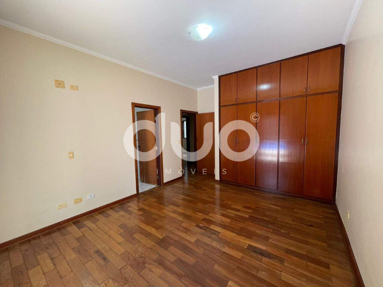 Casa, 3 quartos, 264 m² - Foto 11