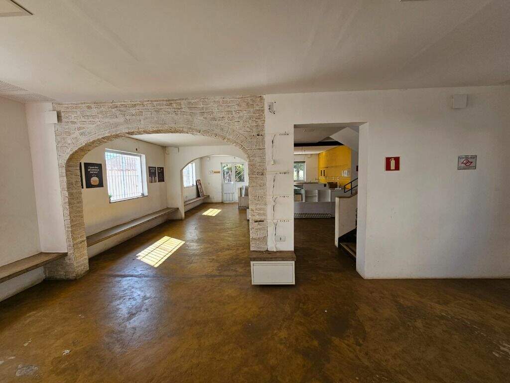 Casa para aluguel no Centro: 