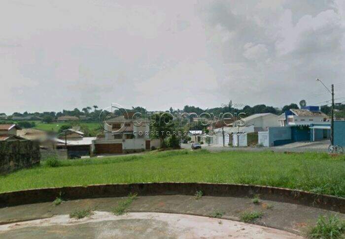 Terreno à venda no Parque Santa Cecília: 