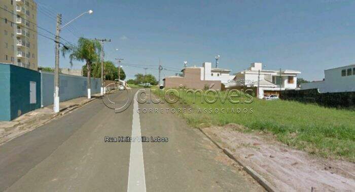 Terreno à venda no Parque Santa Cecília: 