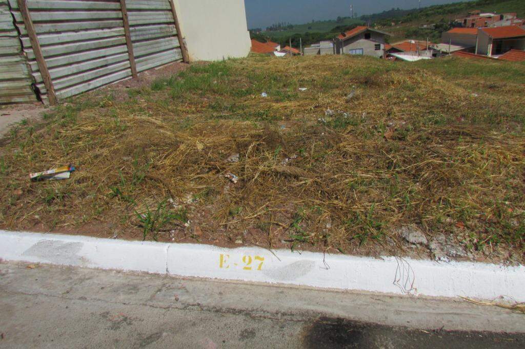 Terreno à venda no Monte Rey 3: 