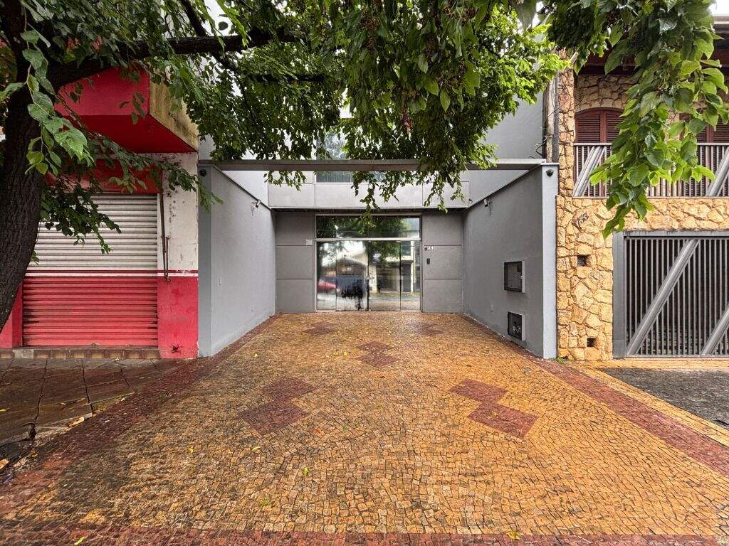 Salão para aluguel no Vila Rezende: 