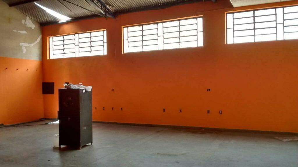 Barracão à venda no Vila Independência: 