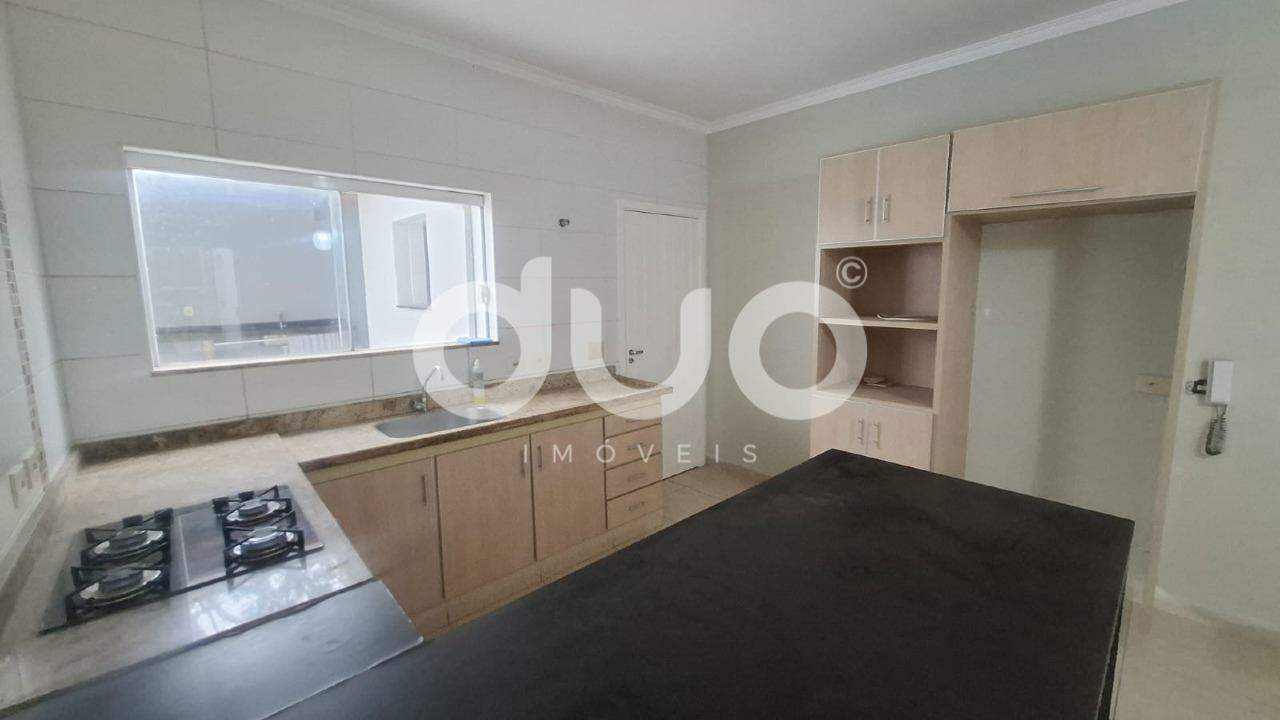 Casa à venda no Castelinho: 