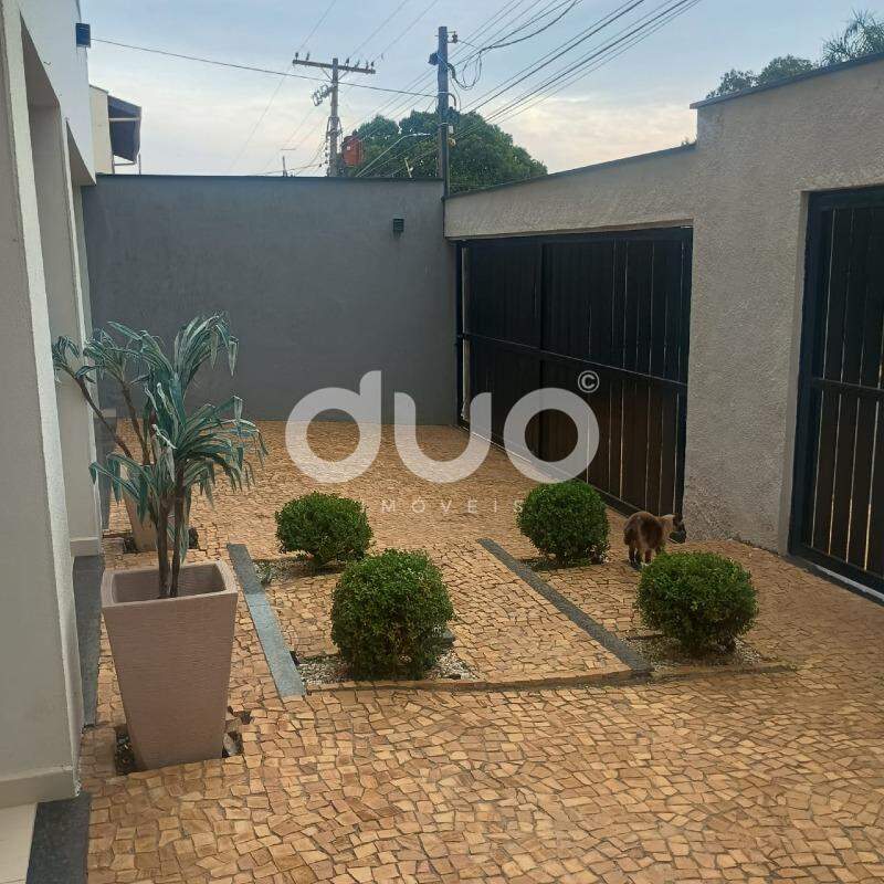 Casa à venda no Parque Santa Cecília: 
