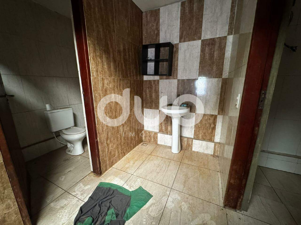Salão para aluguel no Conjunto Residencial Mário Dedini: 