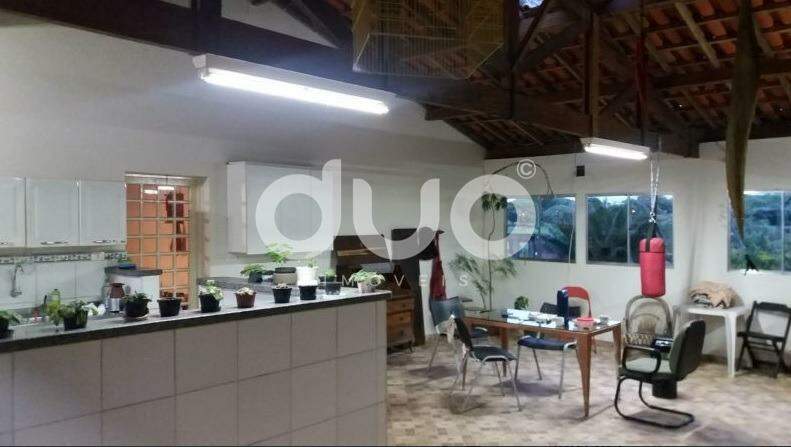 Sítio, 4 quartos, 3300 m² - Foto 13