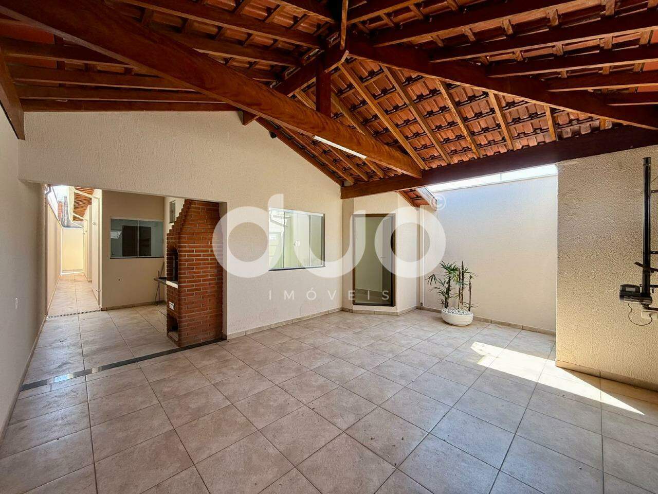 Casa à venda no Recanto Água Branca: 